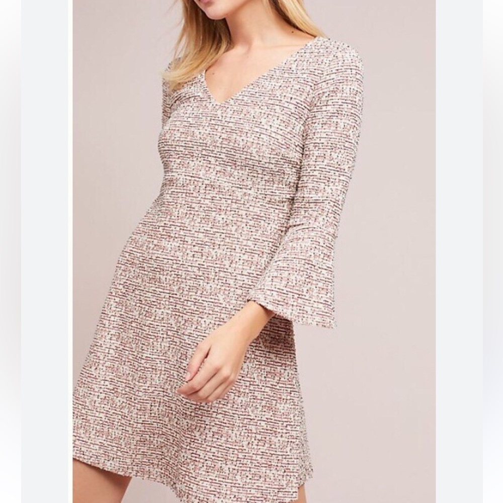 Anthropologie Maeve Susie swing dress, v neck with fluttered sleeves and texture